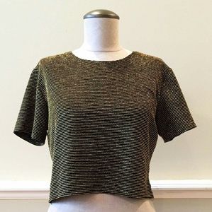Black and Gold Crop Top Tee Shirt//80s//Vintage